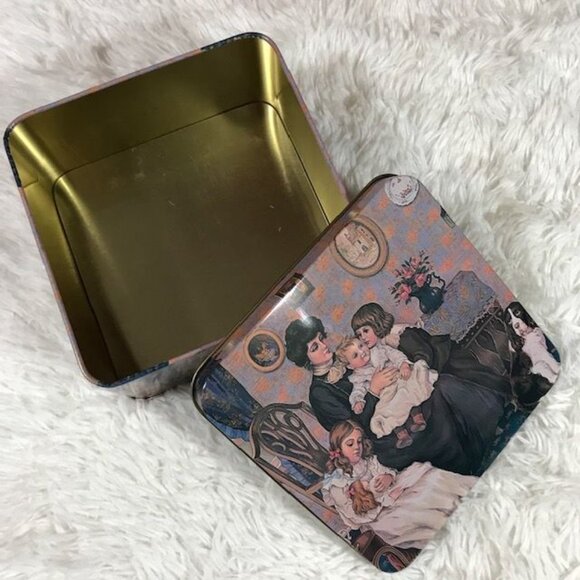 Vintage Mother and Babes Nostalgic Square Tin - Picture 8 of 10